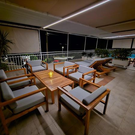 Apartments Gabi Omis Luaran gambar